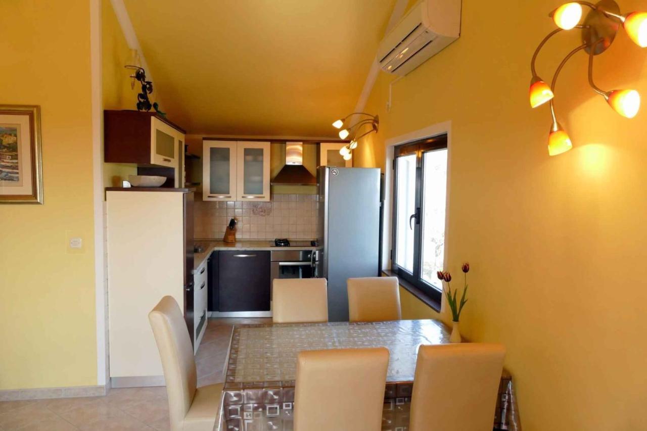 Apartments In Rab - Insel Rab 39950 Mundanije Kültér fotó