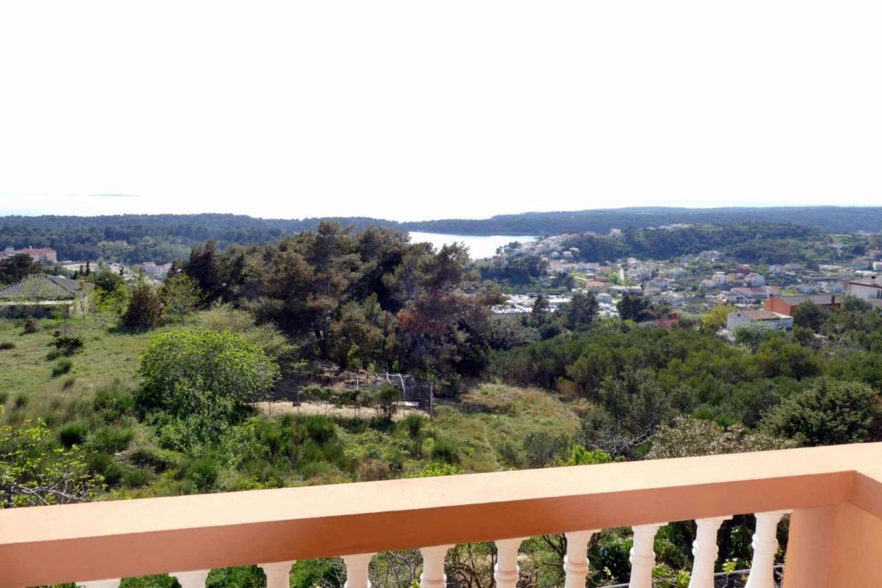 Apartments In Rab - Insel Rab 39950 Mundanije Kültér fotó